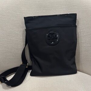 Tory Burch Black Crossbody Bag with Minimalist Design